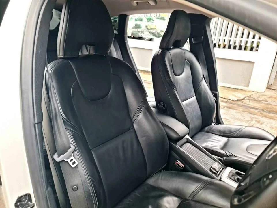 2014 Volvo V40 II 2