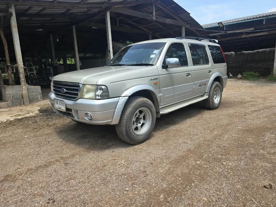 2003 Ford Everest I 3