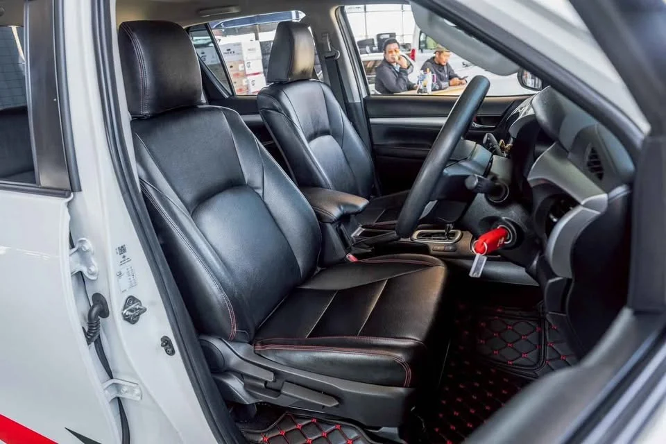 2022 Toyota Hilux VIII 2