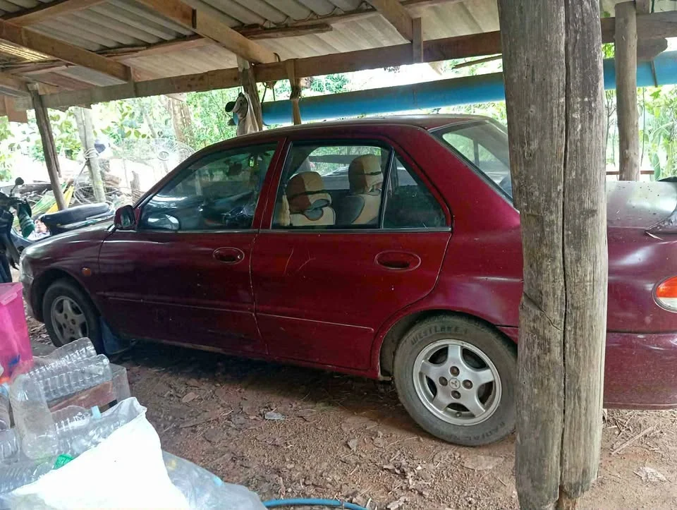 1990 Mitsubishi Lancer VI 2