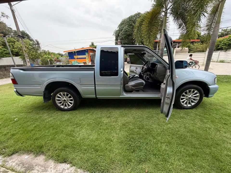 2001 Isuzu Faster Dragon Eyes III 3