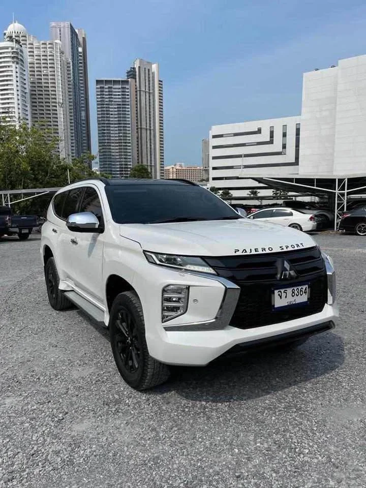 2020 Mitsubishi Pajero Sport III 2