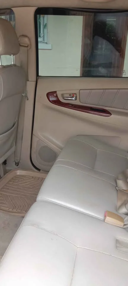 2006 Toyota Innova I 3