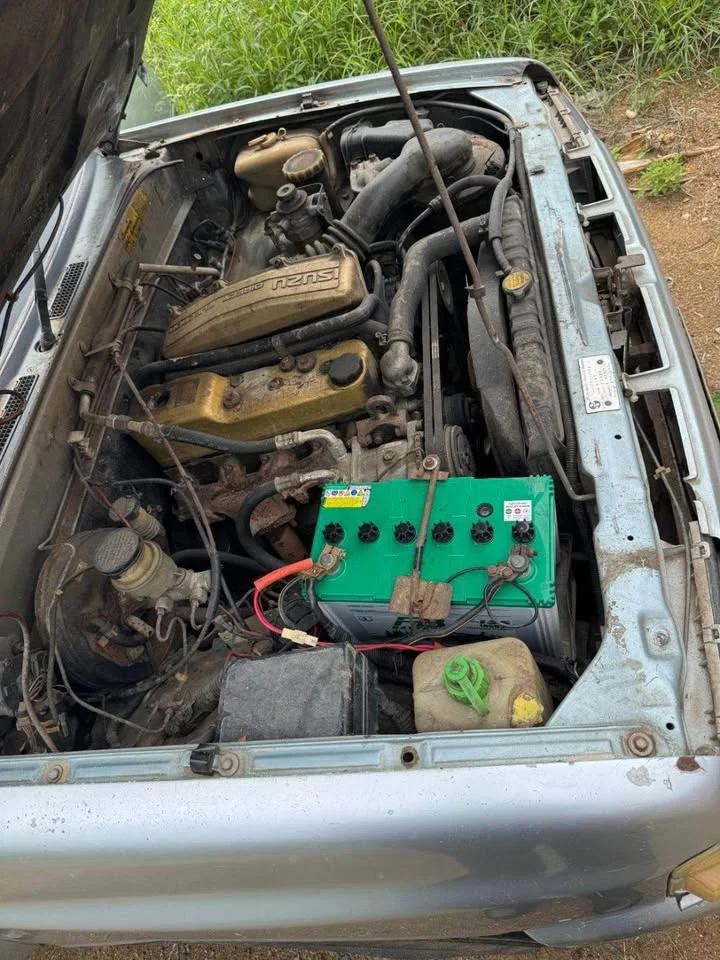 1996 Isuzu TFR III 3