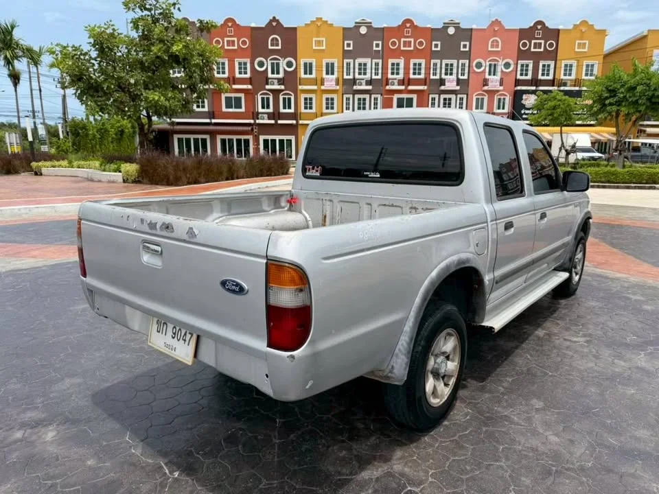 2001 Mazda 2500 Fighter V 3