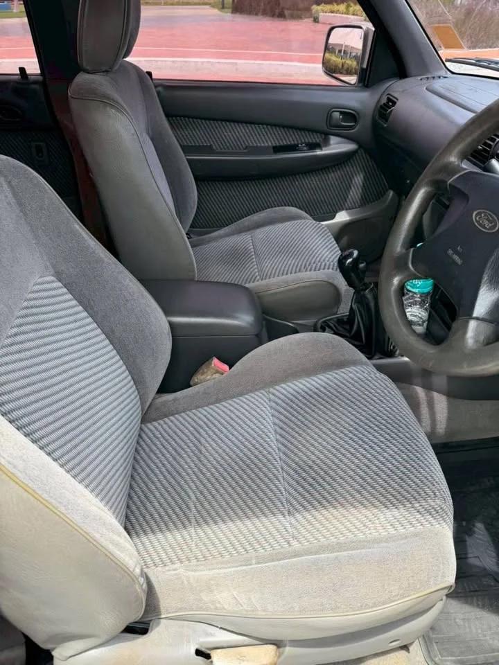 2001 Mazda 2500 Fighter V 2