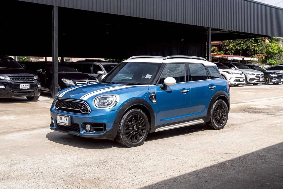 2017 Mini Hatch  III 3