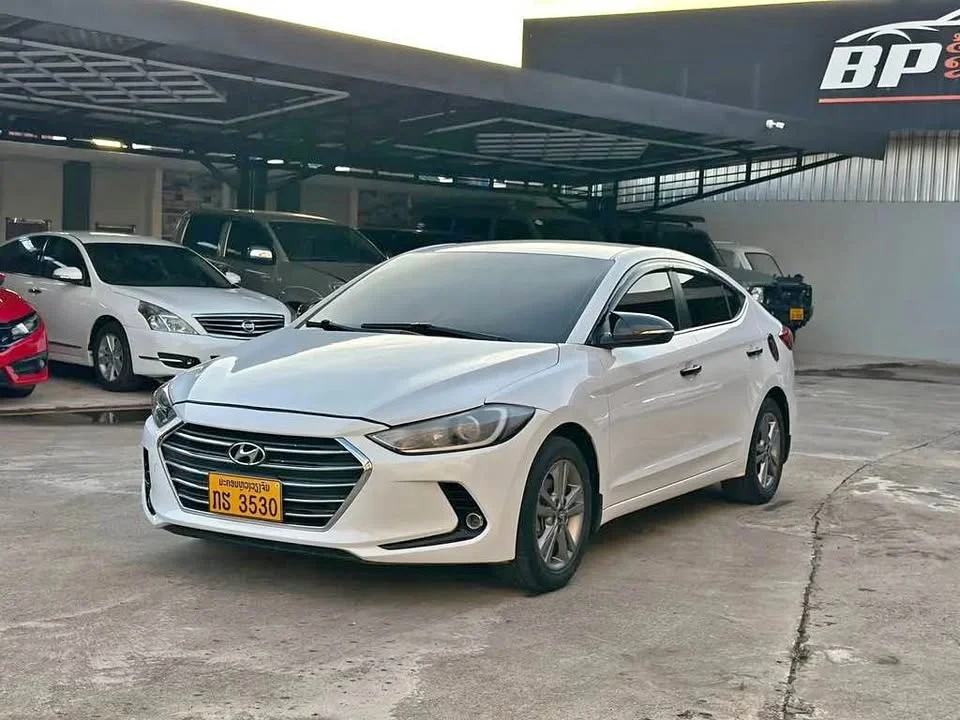 2019 Hyundai Elantra VI 3