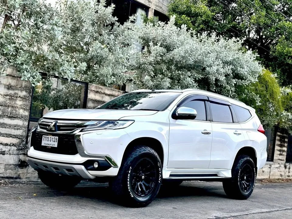 2018 Mitsubishi Pajero Sport III 2
