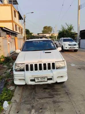 Jeep Grand Cherokee ZJ 2