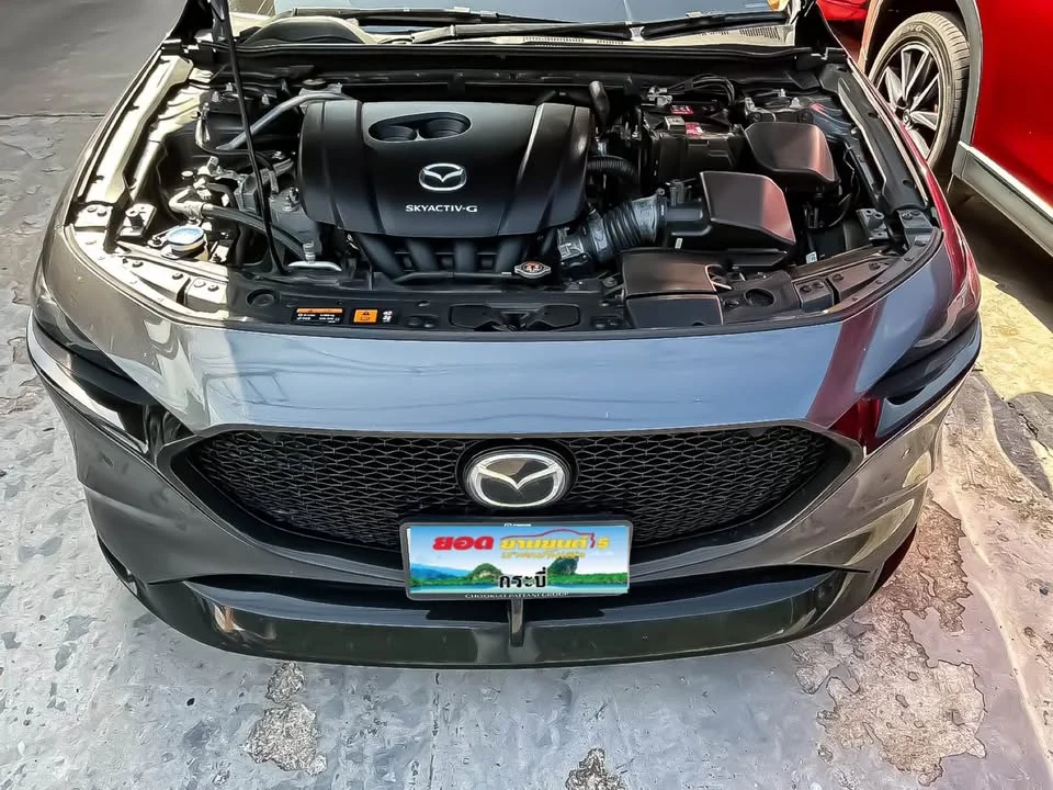 2020 Mazda 3 IV 2