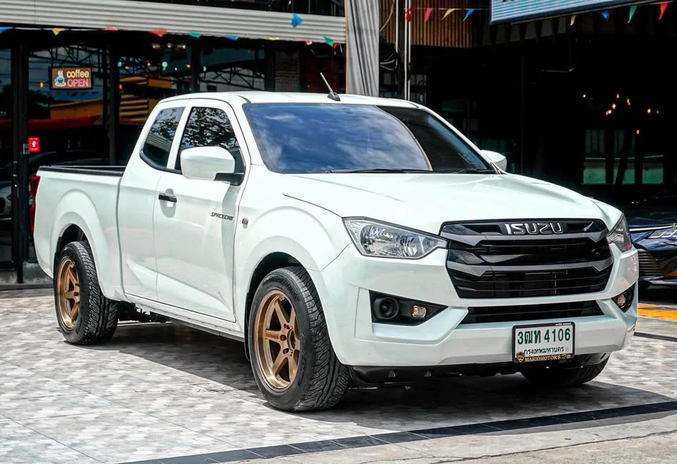 2022 Isuzu D-Max III (RG) 3