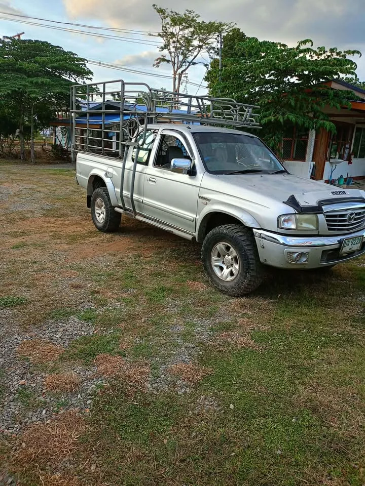 2004 Mazda 2500 Fighter V 3