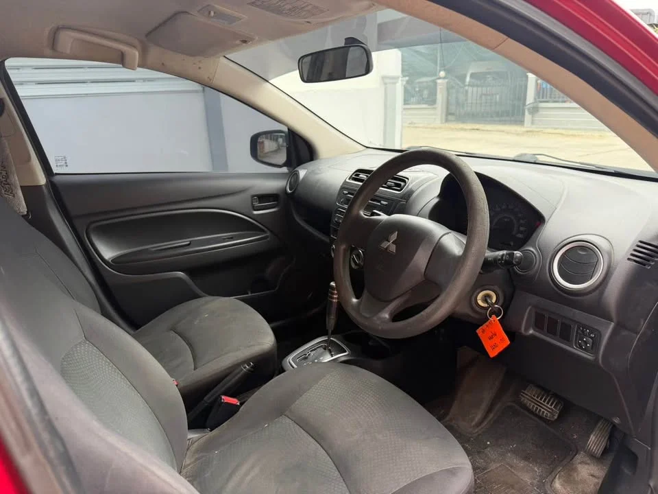 2013 Mitsubishi Attrage VI 2