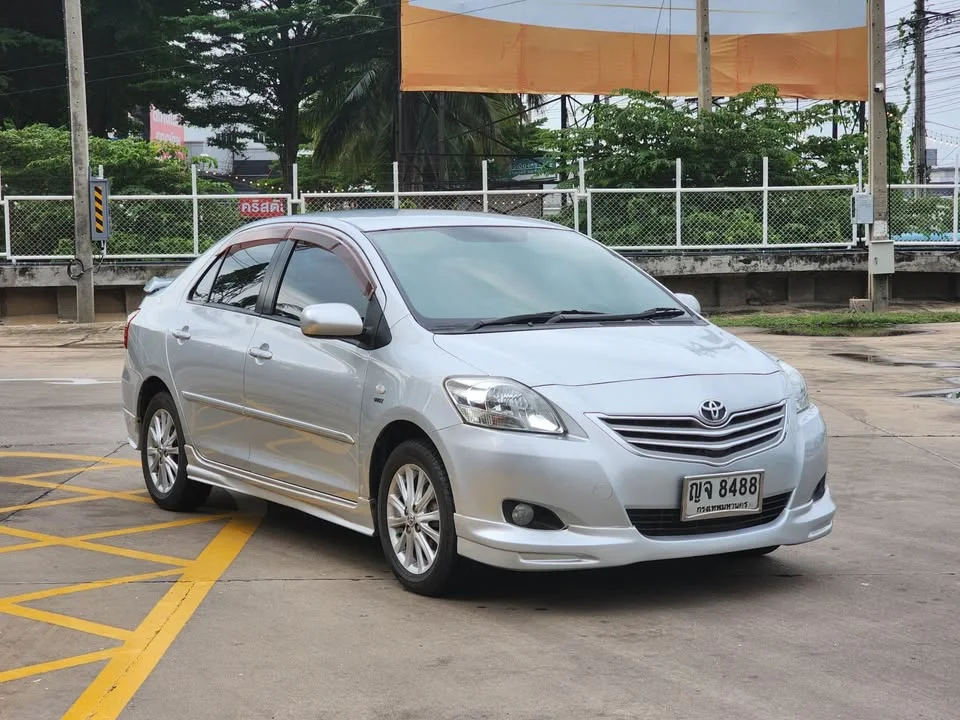 2010 Toyota Vios II 3