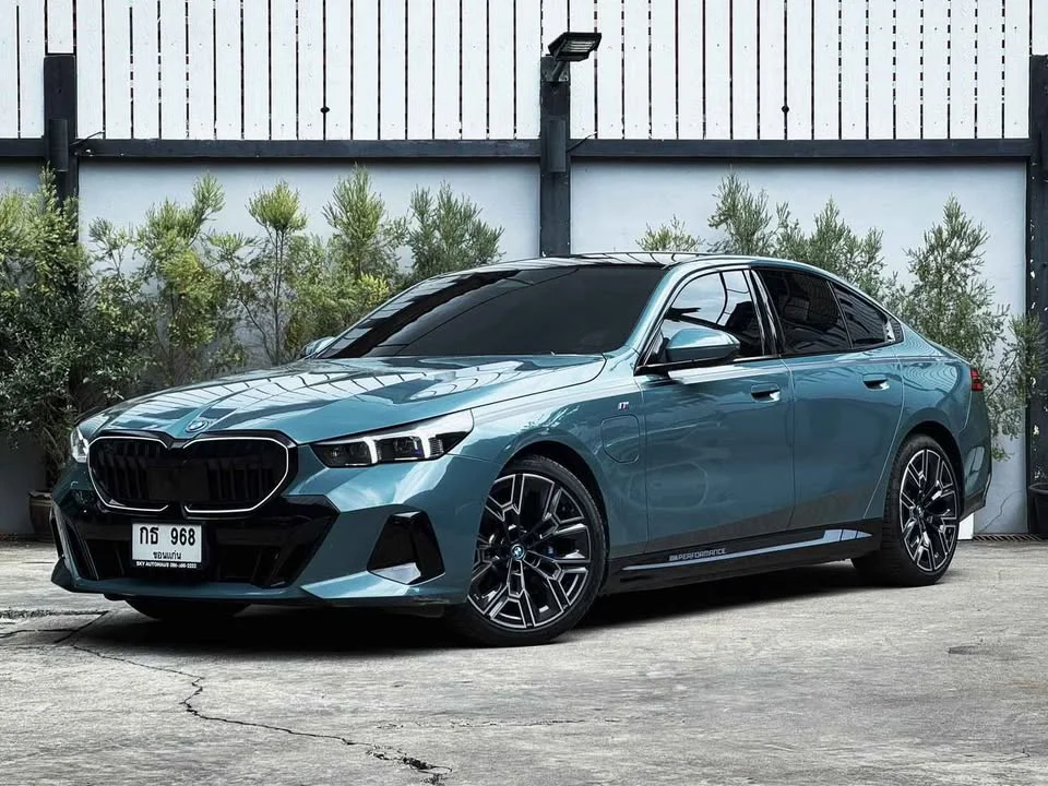 2025 BMW 5er VIII 2