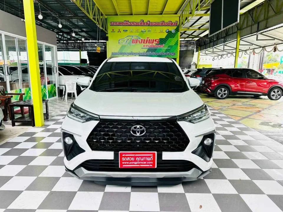 2022 Toyota Veloz III 2