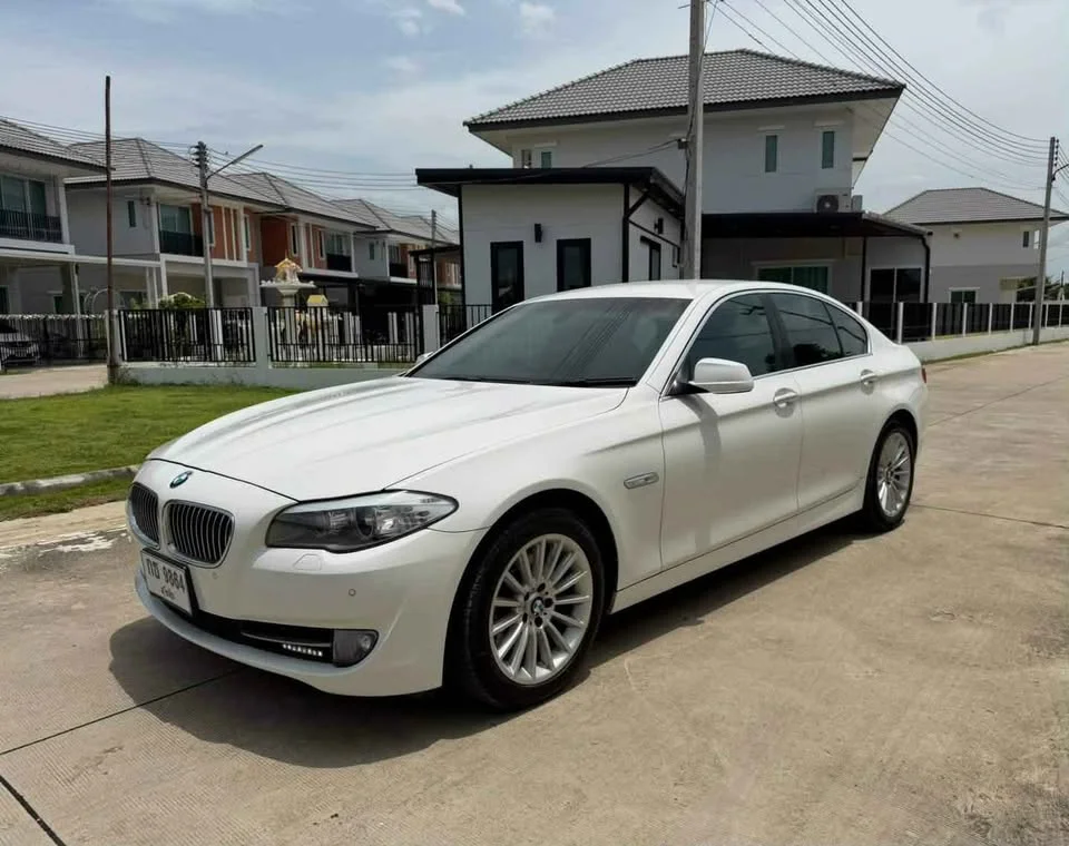 2011 BMW 5er F10, F11, F18 3