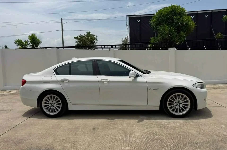 2011 BMW 5er F10, F11, F18 2