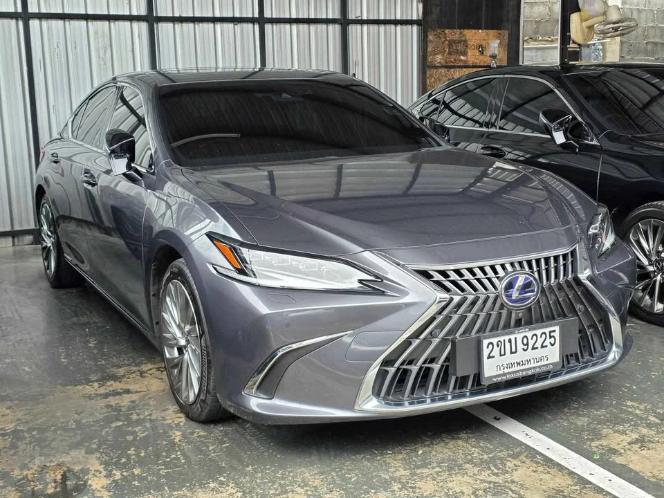 2022 Lexus ES VII 3