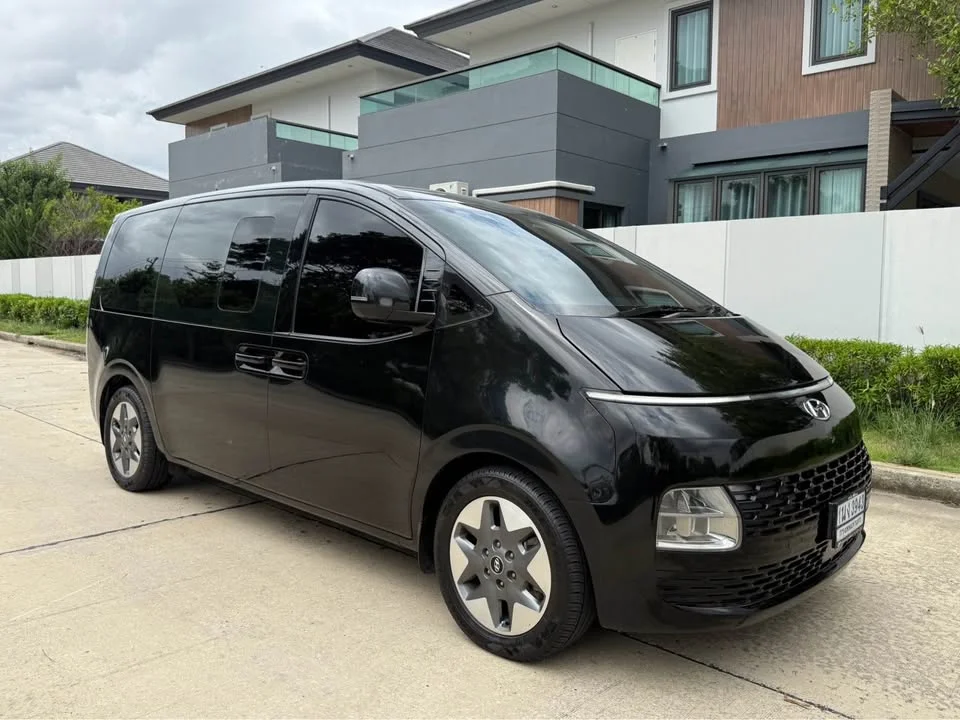 2022 Hyundai Staria US4 2