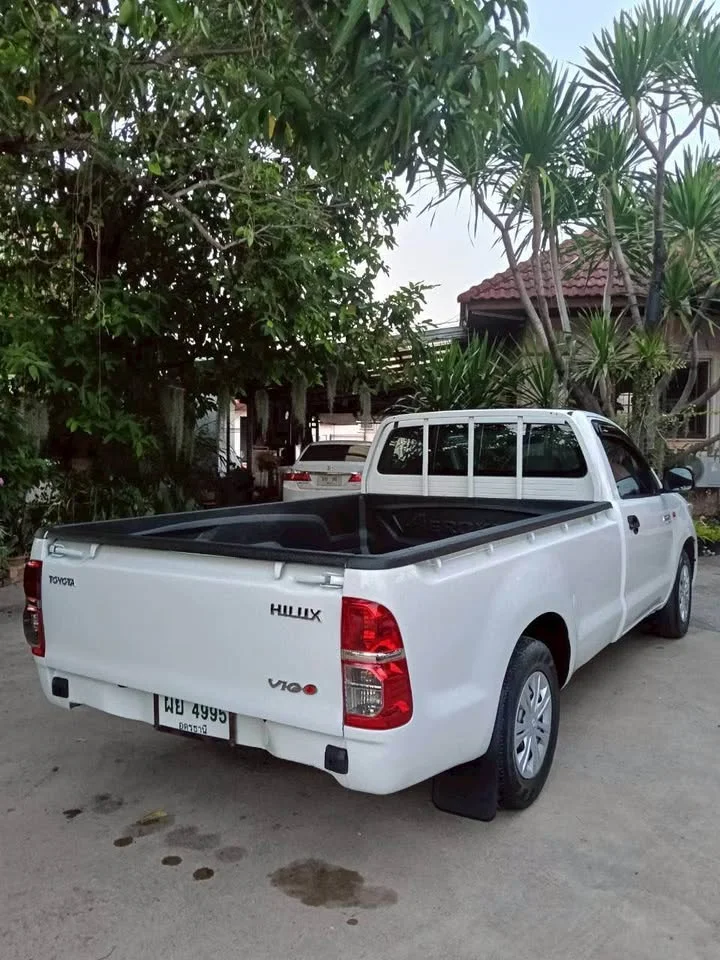 2013 Toyota Hilux VII 3
