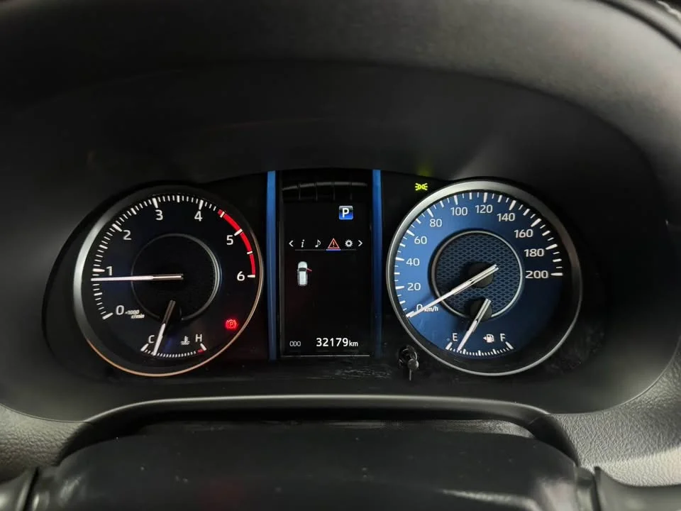 2023 Toyota Fortuner II 3