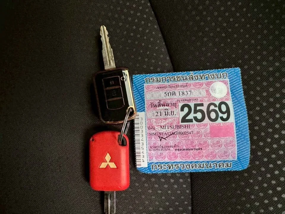 2016 Mitsubishi Attrage VI 3