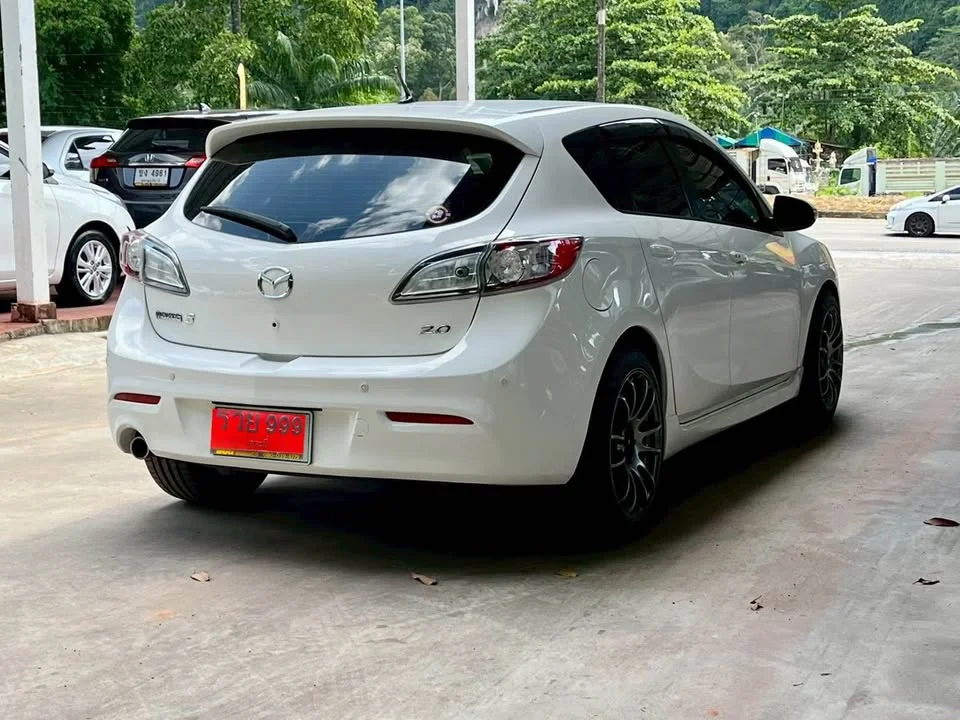 2013 Mazda 3 II 3
