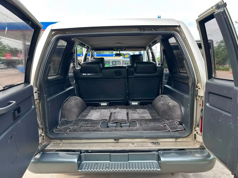 1995 Isuzu Trooper II 3