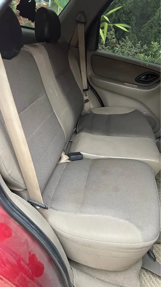 2004 Ford Escape I 2