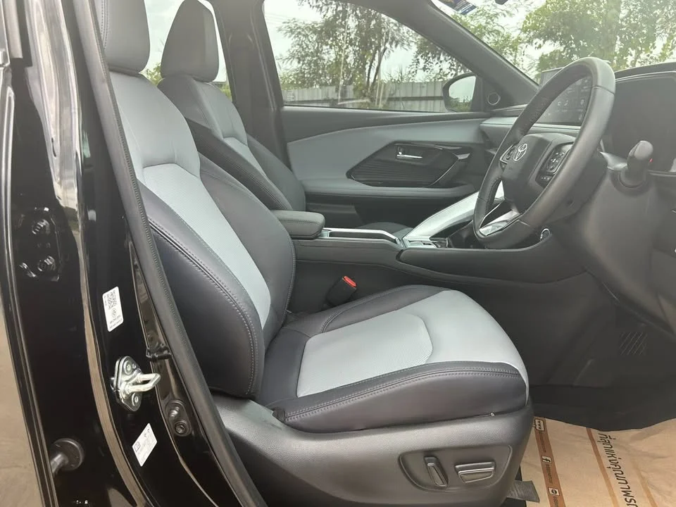 2023 Toyota Yaris Cross AC200 2