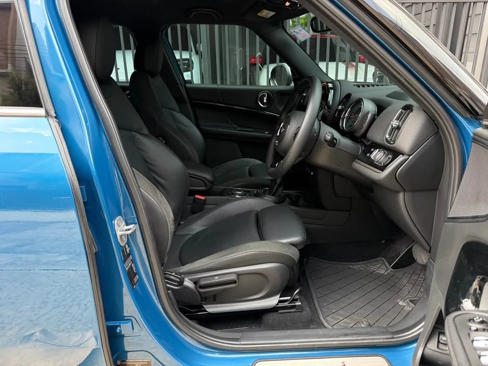 2017 Mini Countryman II 3