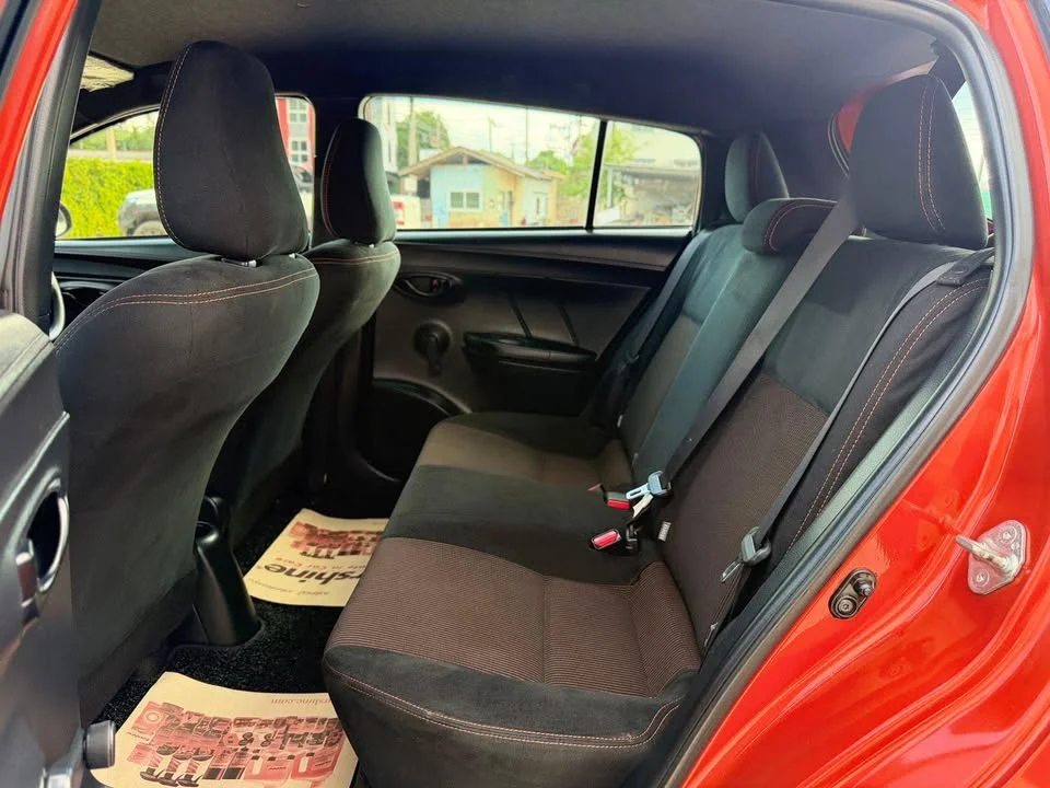2015 Toyota Yaris III 3