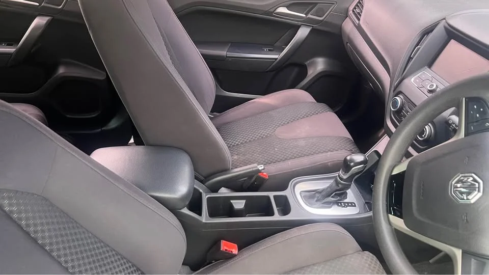 2015 MG 5 I  2