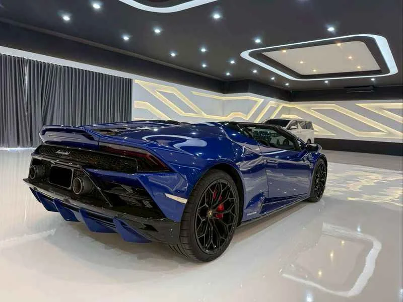 2020 Lamborghini Huracan 3