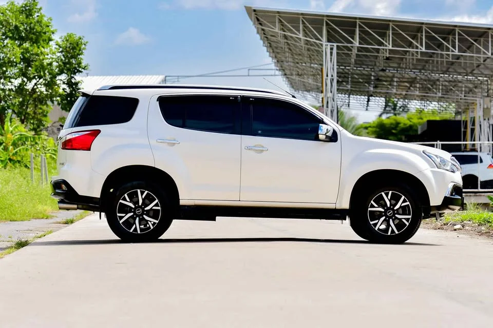 2019 Isuzu MU-X I 2