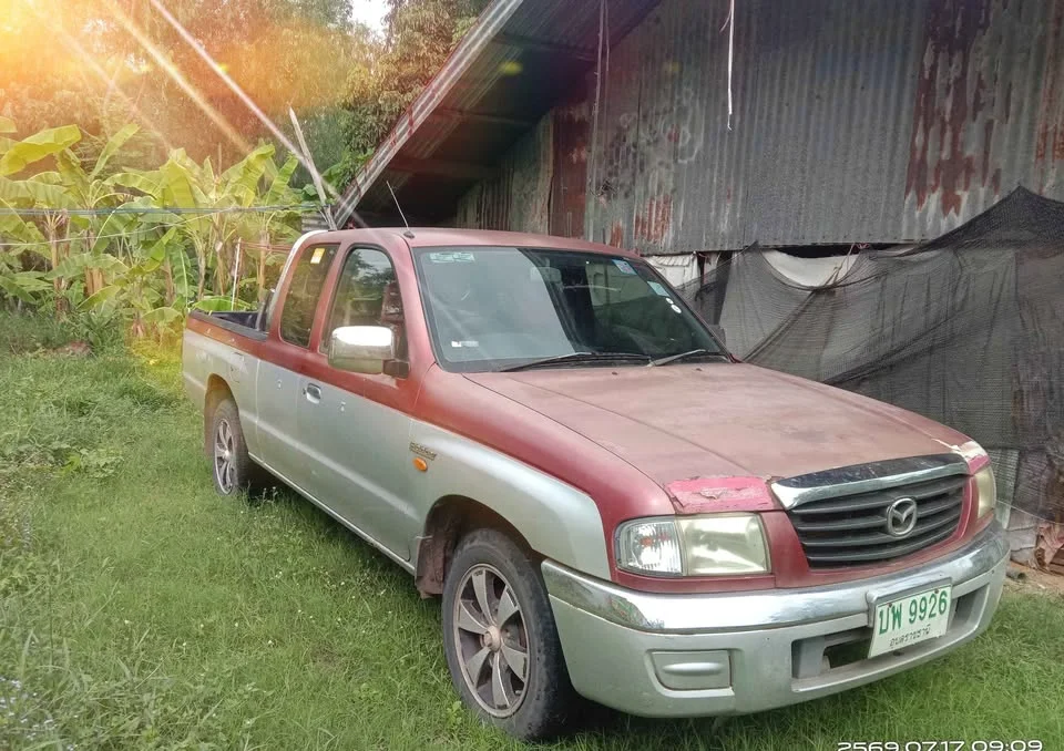 2003 Mazda 2500 Fighter V 3