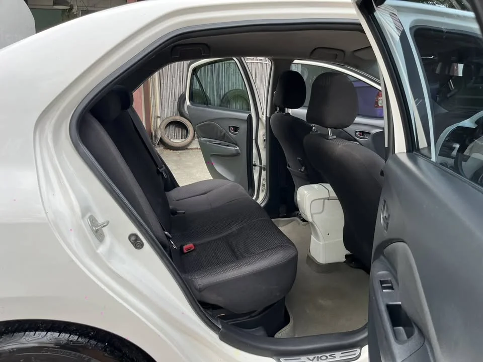 2010 Toyota Vios II 3