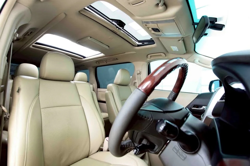 2009 Toyota Alphard, Vellfire II (AH20) 3