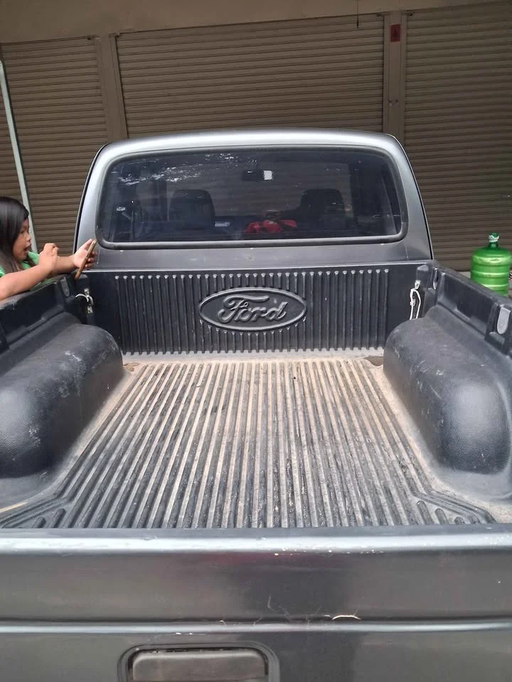 1946 Ford Ranger I 3