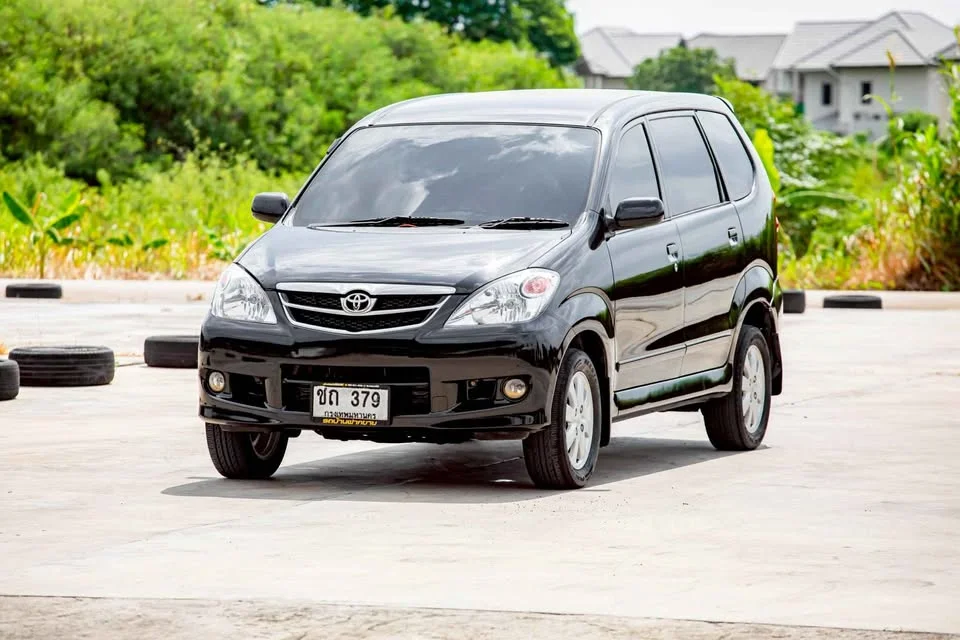 2007 Toyota Avanza I 3