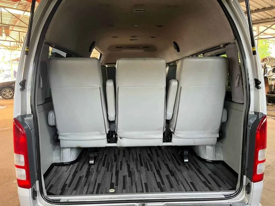 2016 Toyota Commuter V (H200) 2