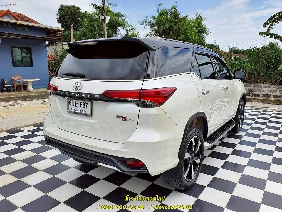 2019 Toyota Fortuner II 2