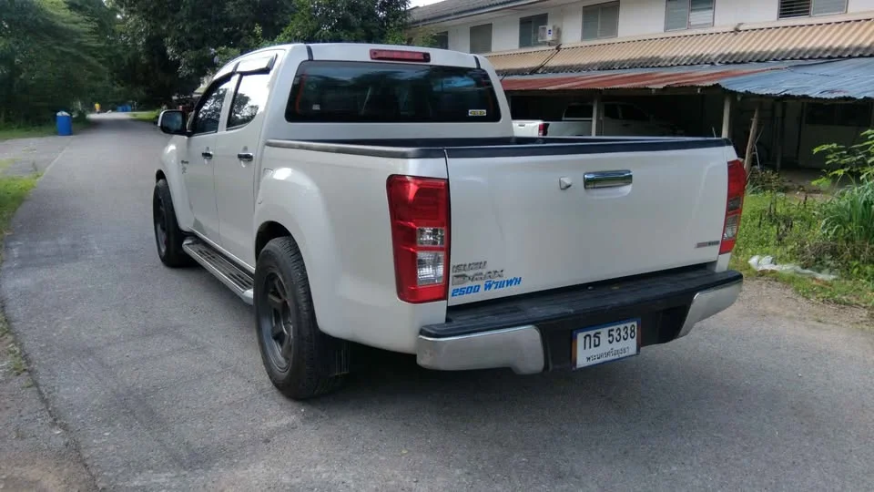 2012 Isuzu D-Max II (RT) 3