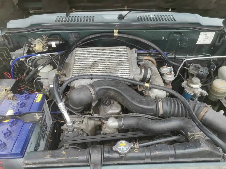 1995 Isuzu Trooper II 3