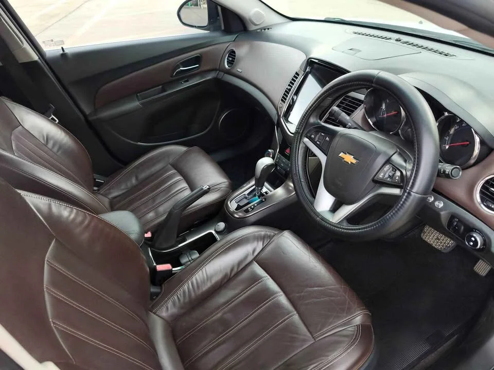 2015 Chevrolet Cruze I 2