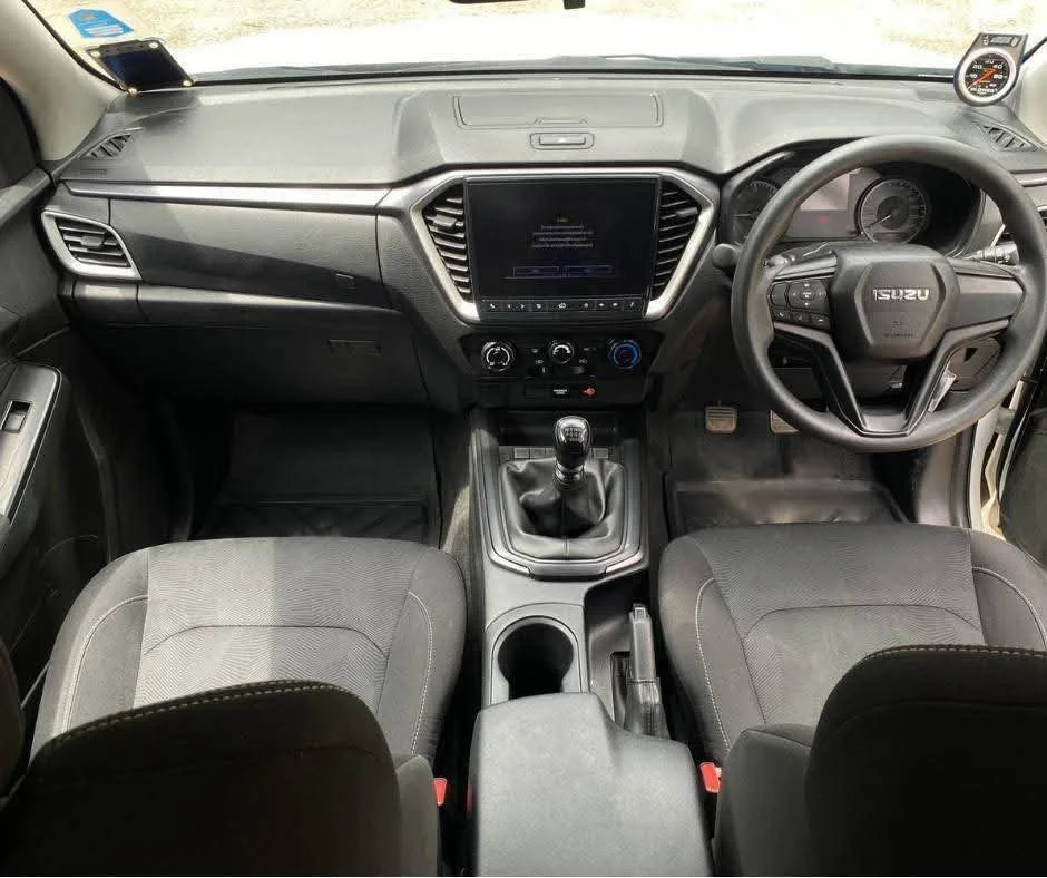 2020 Isuzu D-Max III (RG) 2