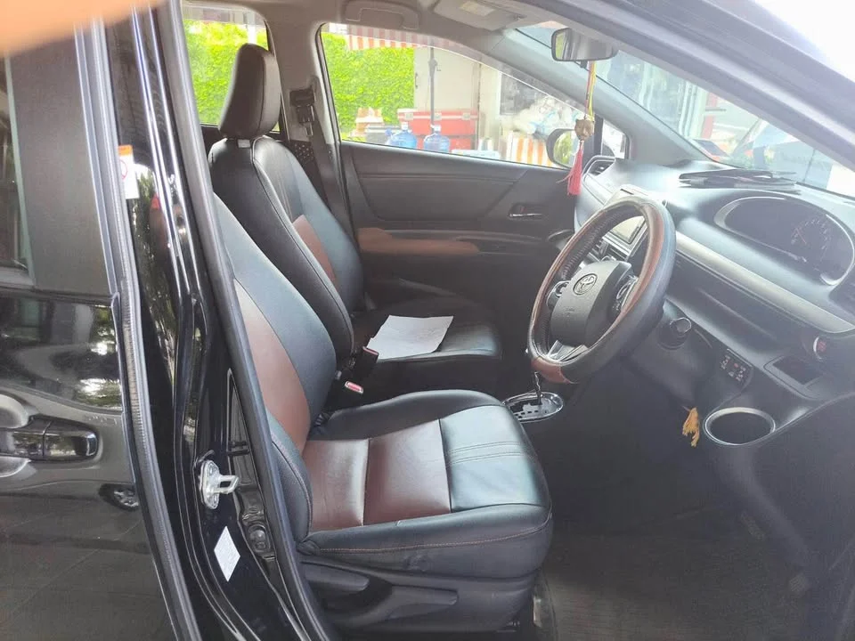 2017 Toyota Sienta II 3