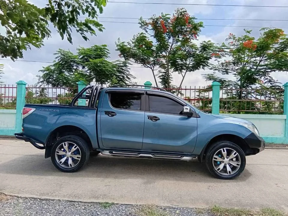 2014 Mazda BT-Series II 3